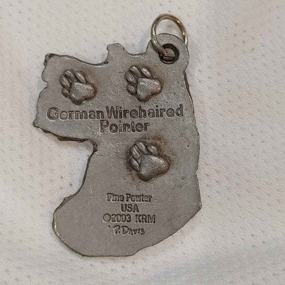 Vintage 2003 Fine Pewter German Wirehaired Pointer Dog Keyring Charm